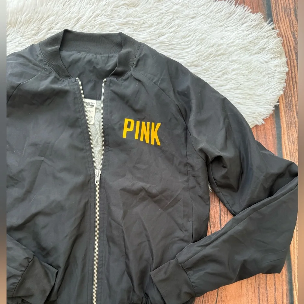 Victoria Secret Pink MLB Pittsburgh Pirates Jacket - Picture 3 of 4